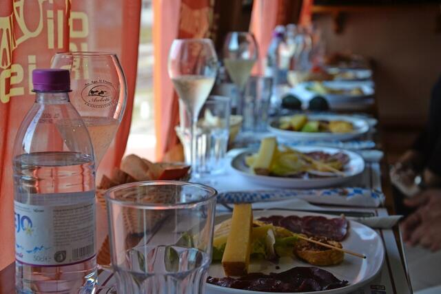 Zug der Genüsse und Franciacorta