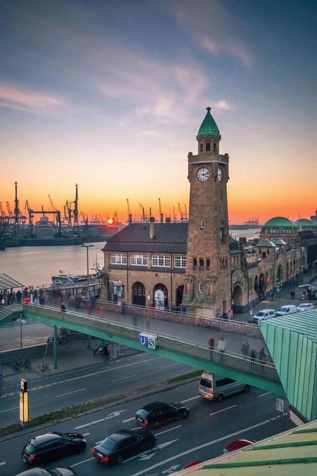 HAMBURG zum Hafengeburtstag