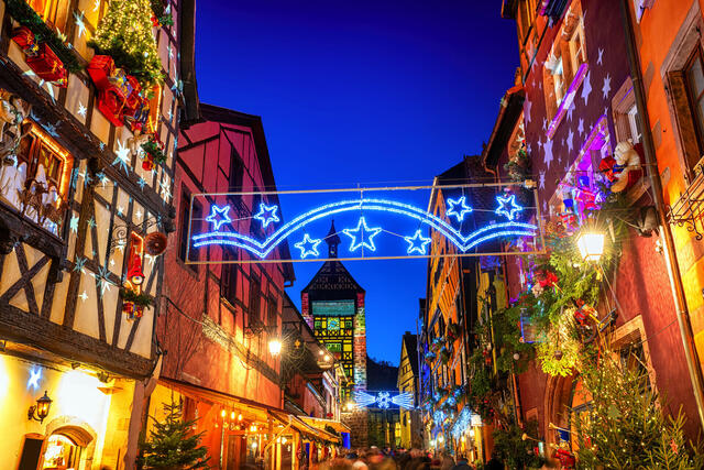 Féerie des marchés de Noël en Suisse et en Alsace au fil du Rhin