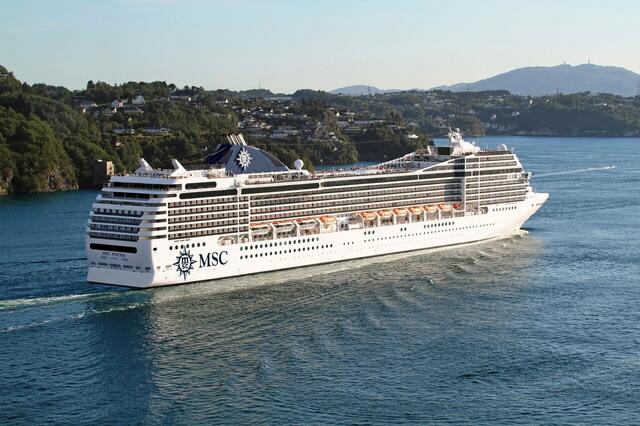 Transatlantikkreuzfahrt: Mittelmeer bis Karibik