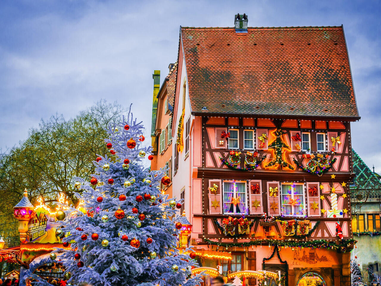 Féerie des marchés de Noël en Suisse et en Alsace au fil du Rhin