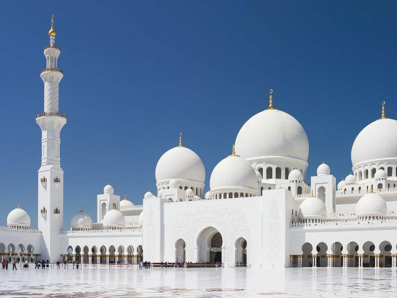 Abu Dhabi, Dubai und Doha