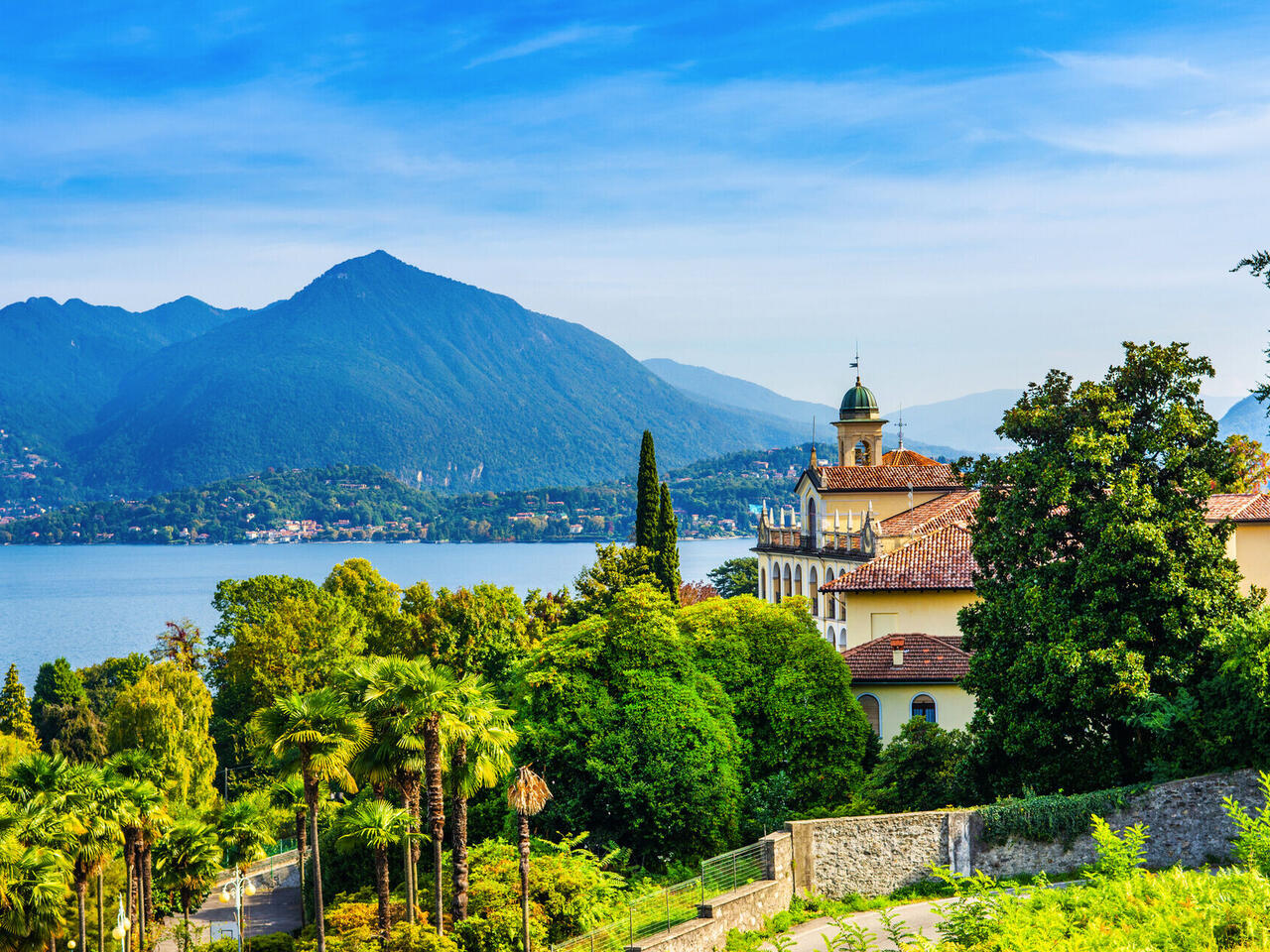 Tulpenblüte am Lago Maggiore